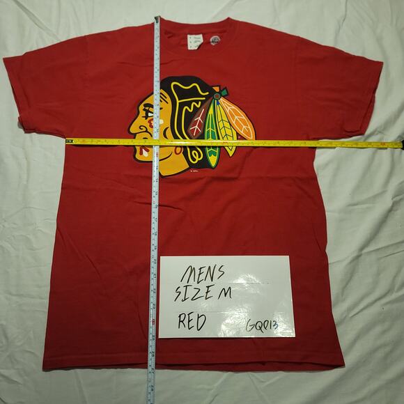 NHL Chicago Blackhawks #19 Toews Graphic Hockey T Shirt Mens Size Medium M Red - Picture 6 of 9